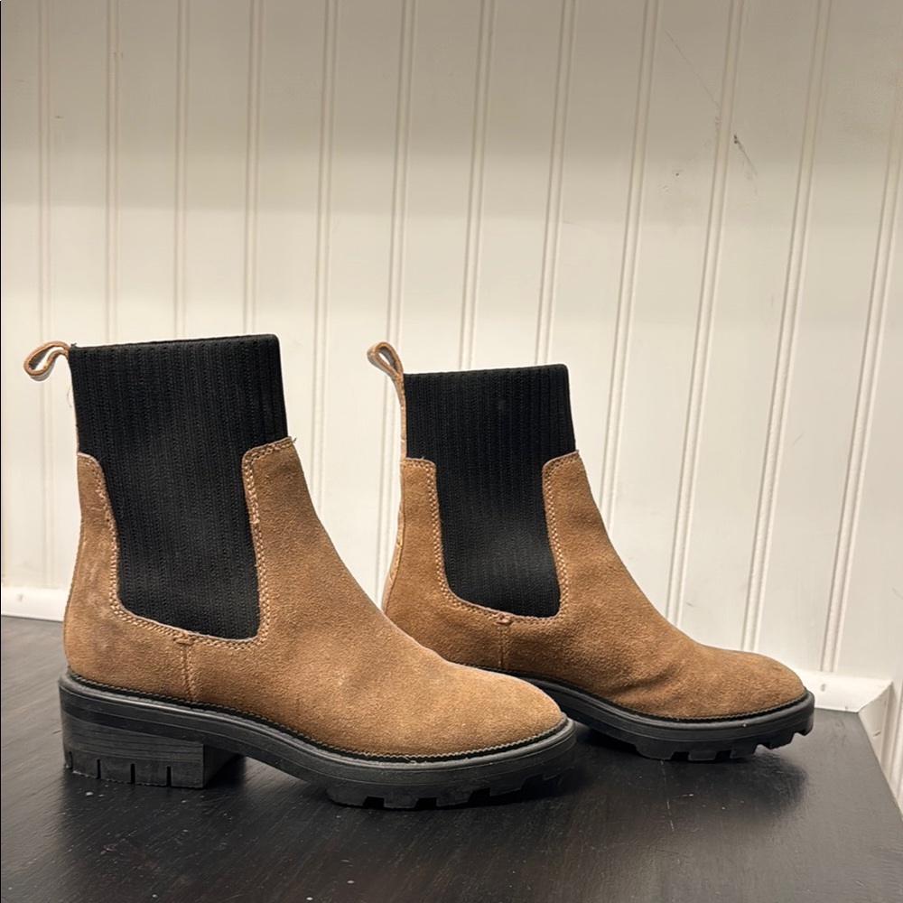 Dolce Vita Brown and Black Ankle Boots Sleek Chelsea Style